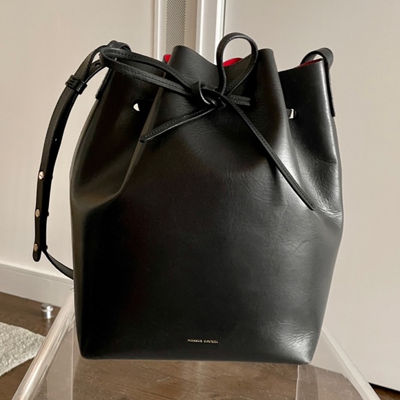 Mansur Gavriel classic bucket bag black and red
